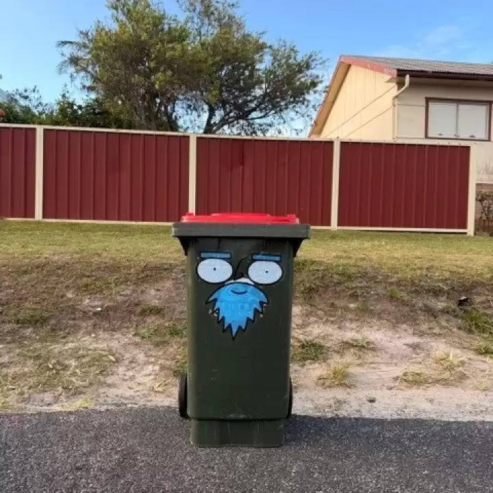 Mr Bin Sticker - Large