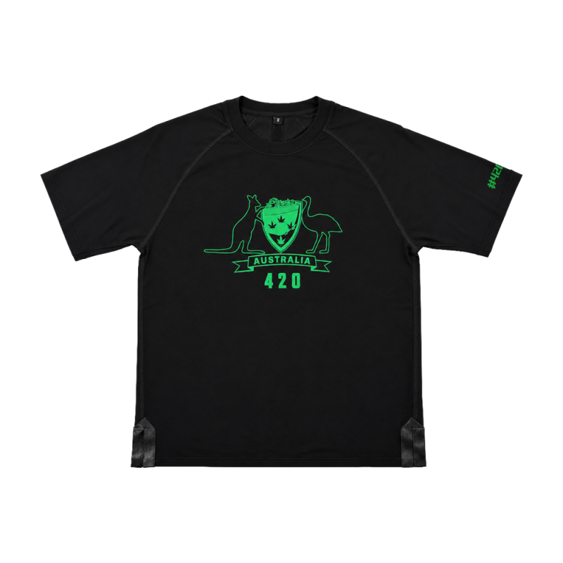 TECH SHIRT by ChillinIt